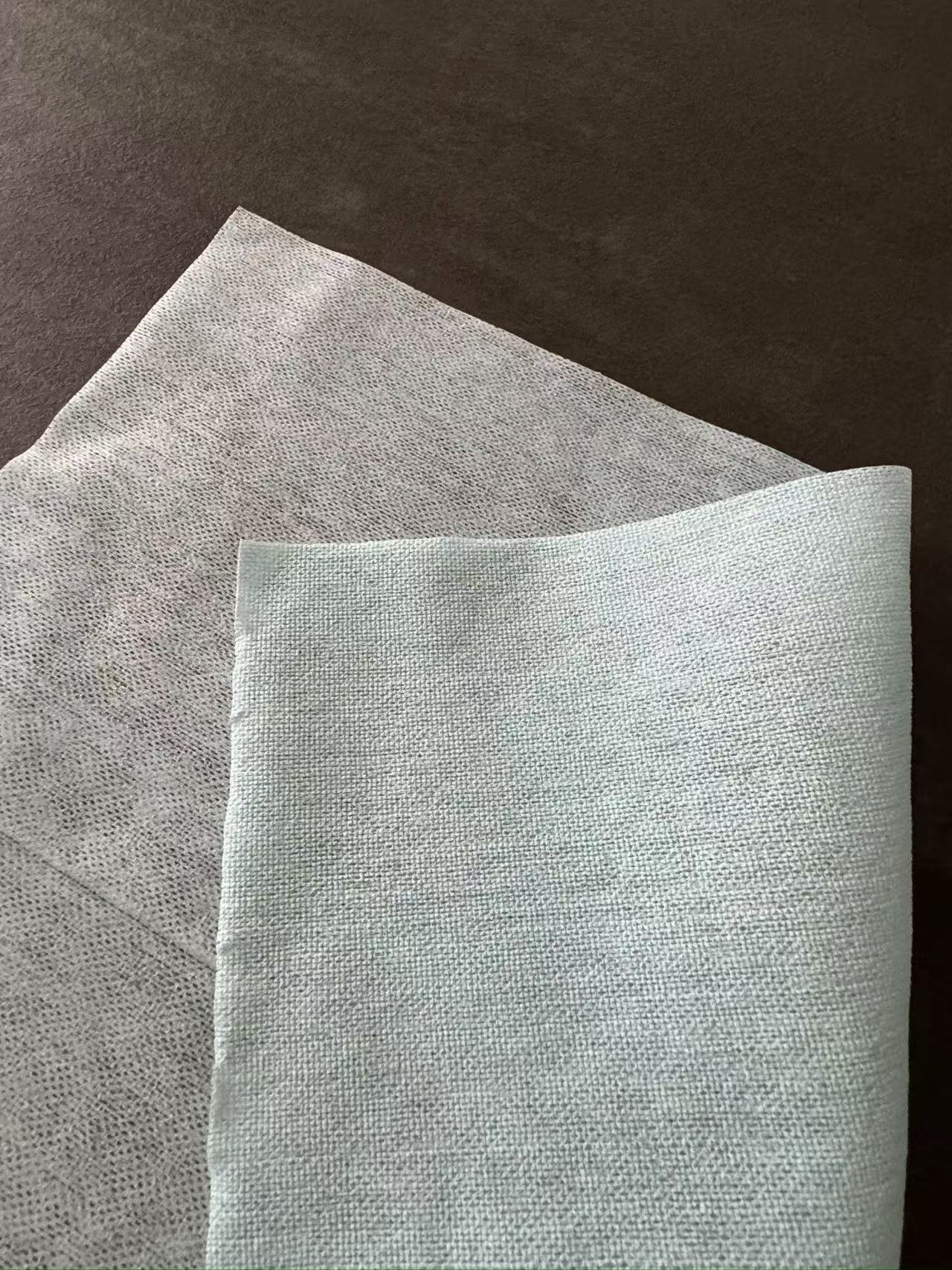 High friction Nonwoven Wipes